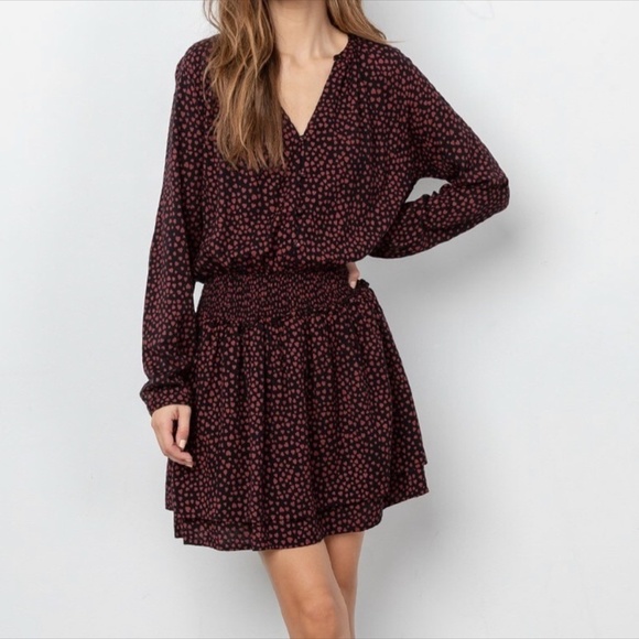 Rails Dresses & Skirts - Rails Jasmine Enamoured Dress Hearts Print Long Sleeve Tiered Skirt Mini Dress